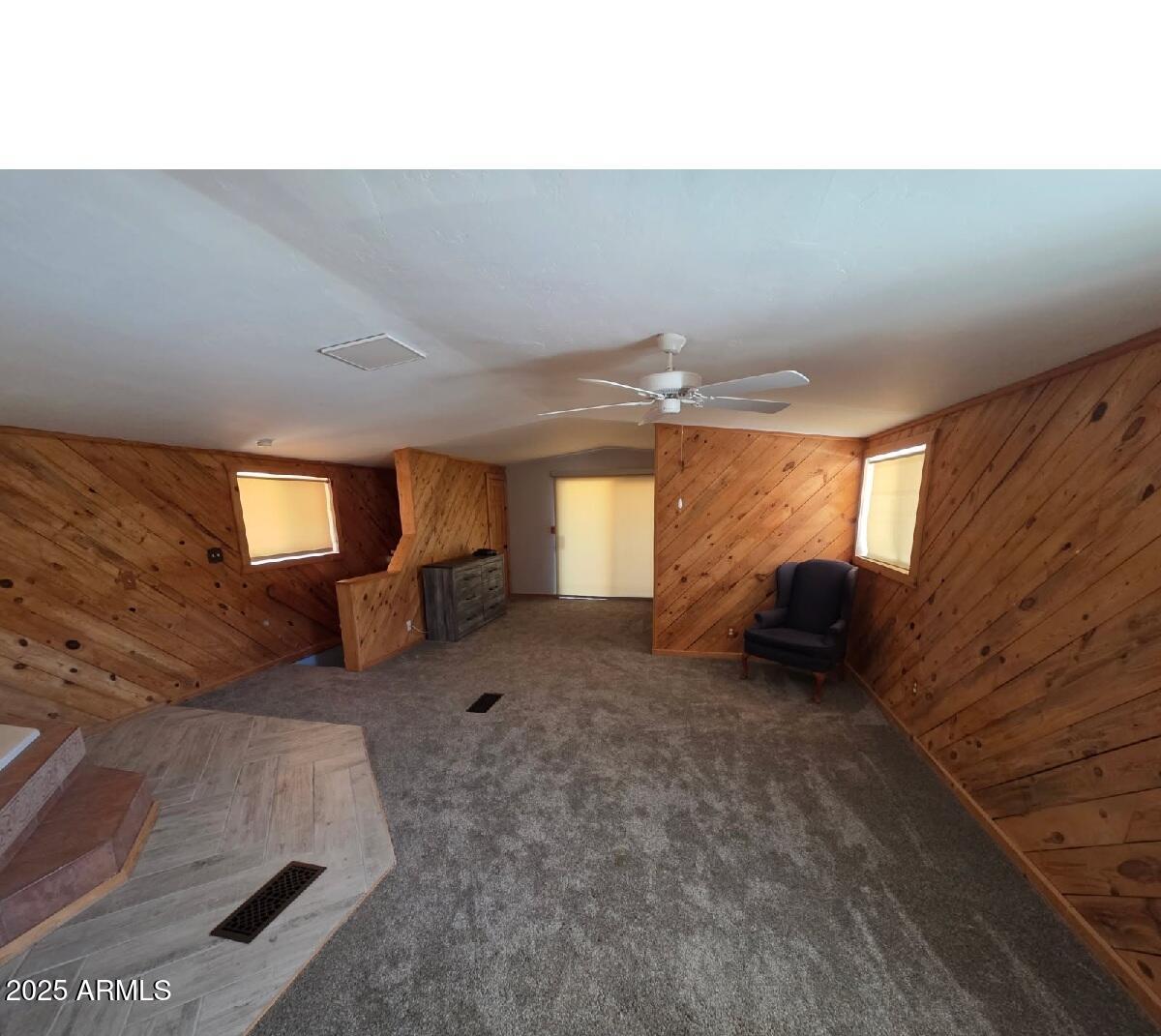 2062 East Horseshoe Springs Road Winkelman, AZ 85192 - Photo 14 of 32 Master Bedroom