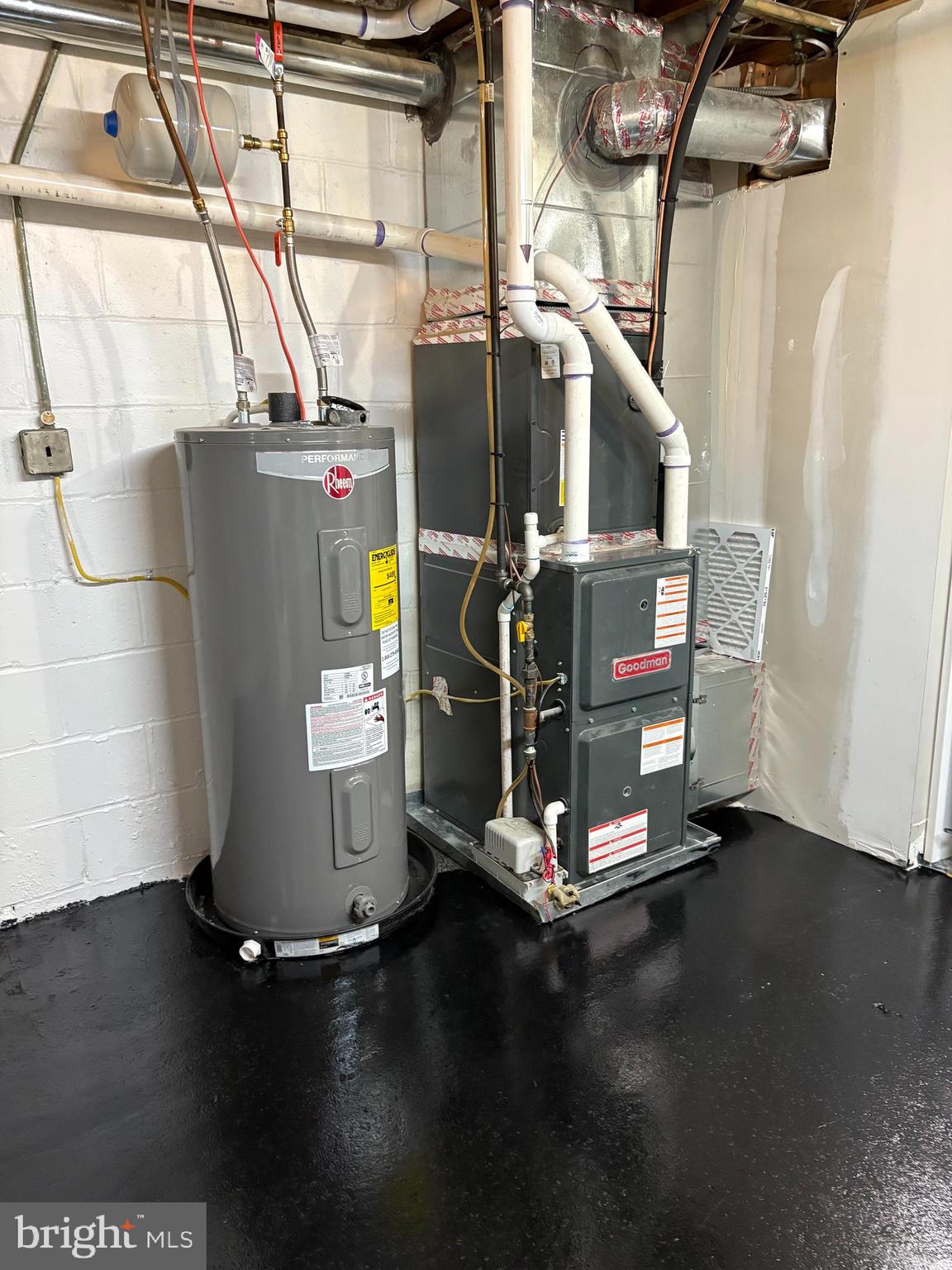 3541 Benzinger Road Baltimore, MD 21229 - Photo 33 of 33 a view of gym equipment