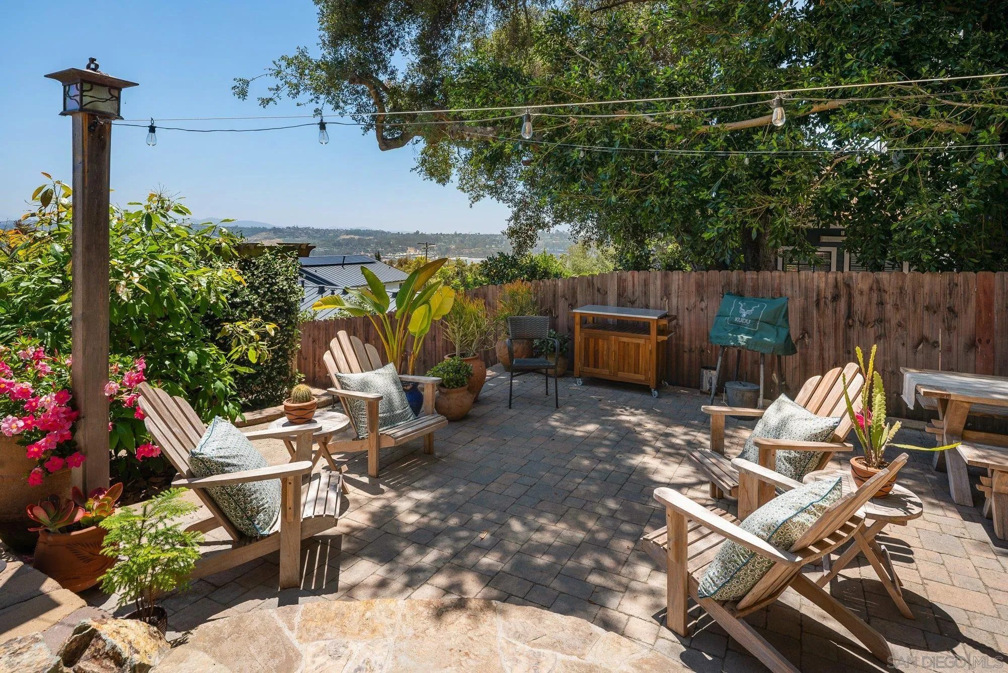 1858 Laurel Road Oceanside, CA 92054 - Photo 55 of 75 Gallery Image 55