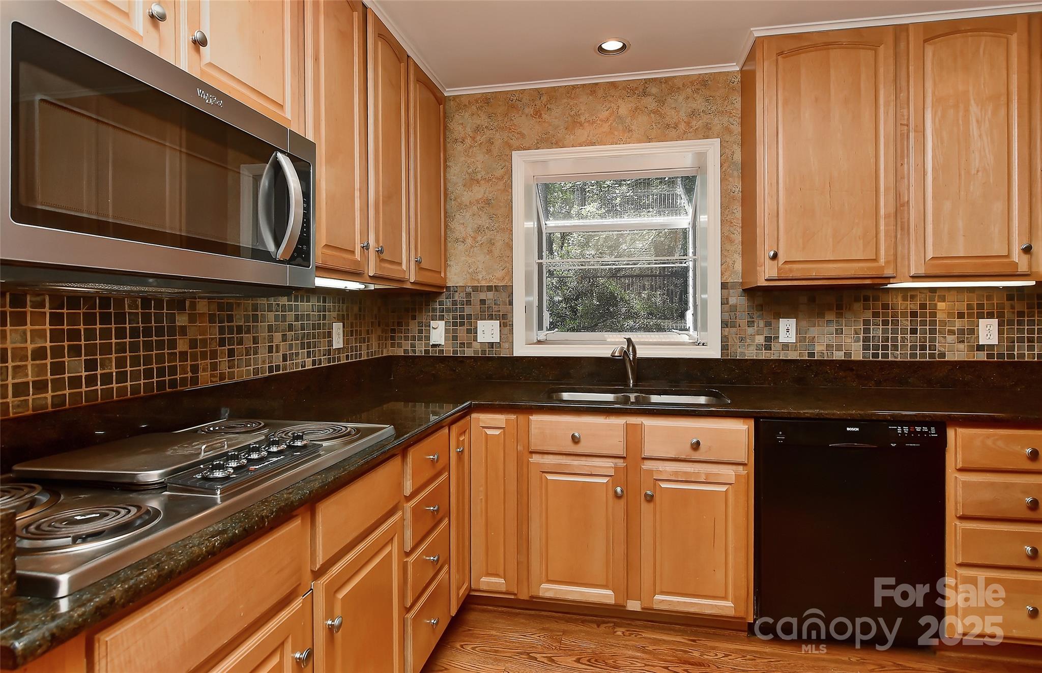 6117 Yellowood Road Charlotte, NC 28210 - Photo 3 of 25 Gallery Image 3
