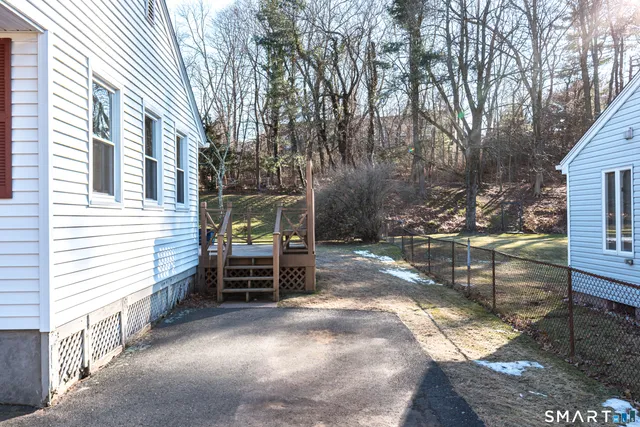 $239,900 | 15 Terrace Drive, Vernon, CT 06066