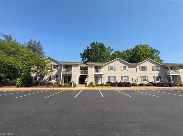 $130,000 | 5655 Hornaday Road, Unit F, Greensboro, NC 27409