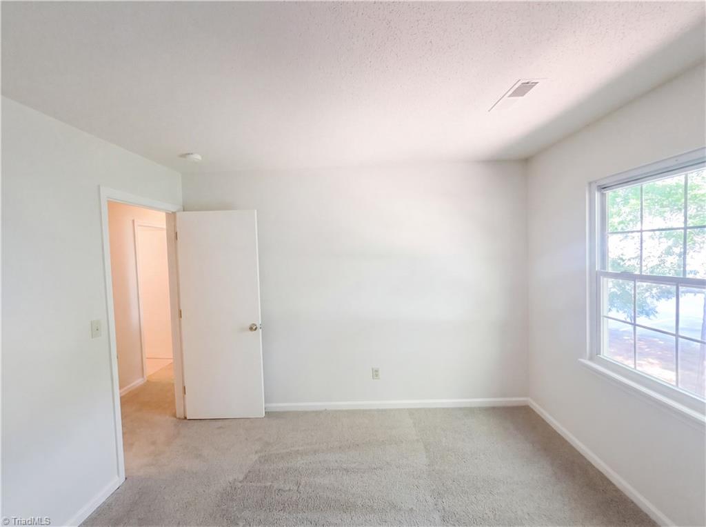 5655 Hornaday Road, Unit F Greensboro, NC 27409 - Photo 13 of 17