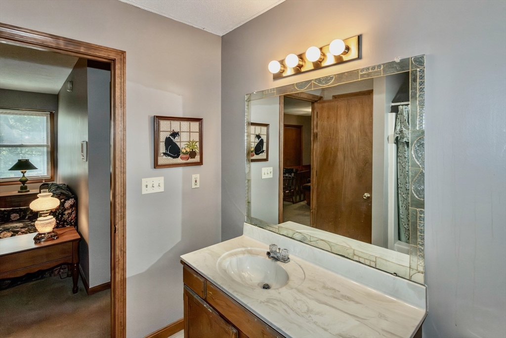 419 Southwick Road, Unit Q71 Westfield, MA 01085 - Photo 24 of 42
