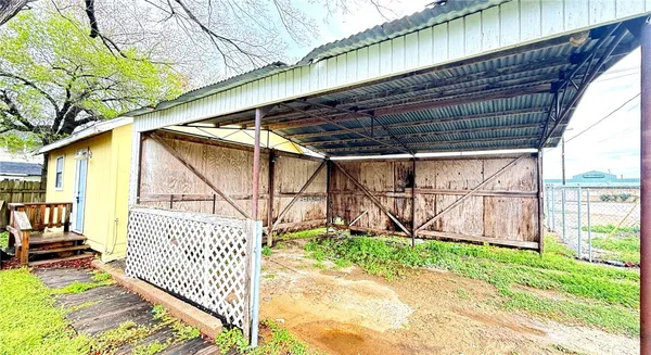 $500 | 1207 South Magnolia Street, Unit B, Hearne, TX 77859