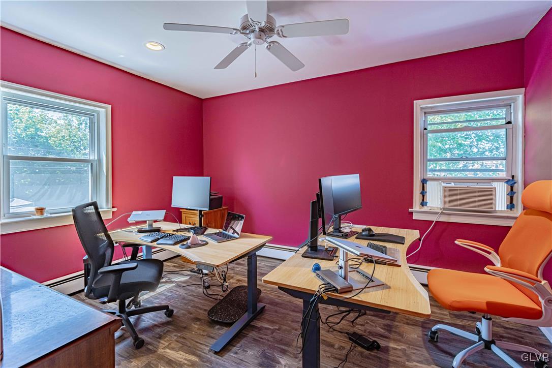 327 Broad Street Emmaus, PA 18049 - Photo 19 of 27 Gallery Image 19