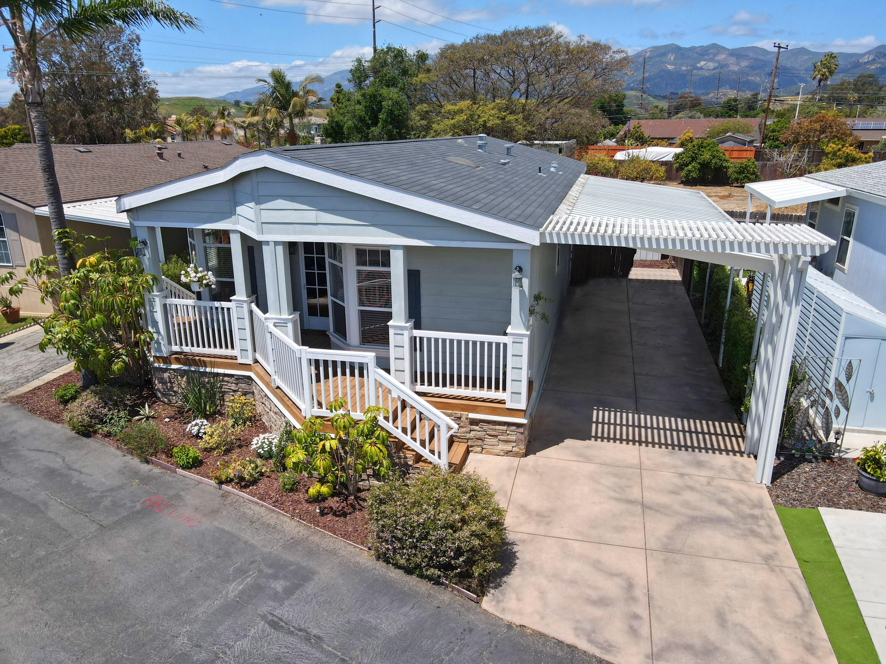 30 Winchester exterior 1