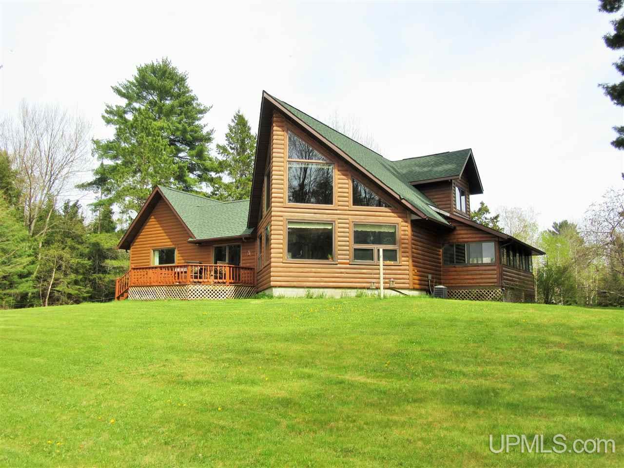 4001 Bowman Road Gulliver, MI 49840 - Photo 3 of 37 Gallery Image 3