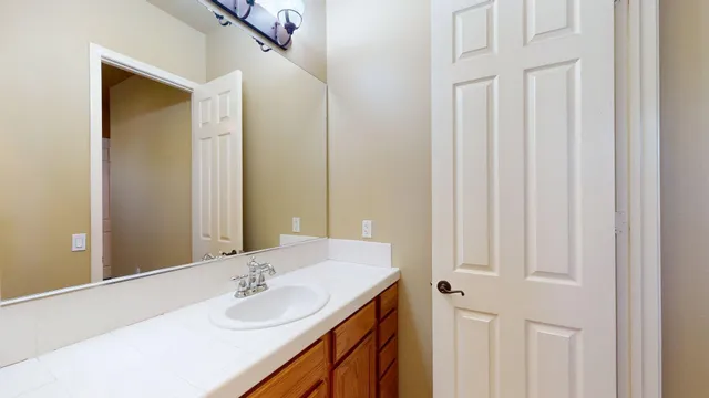 a view of room with cabinet and air conditioner