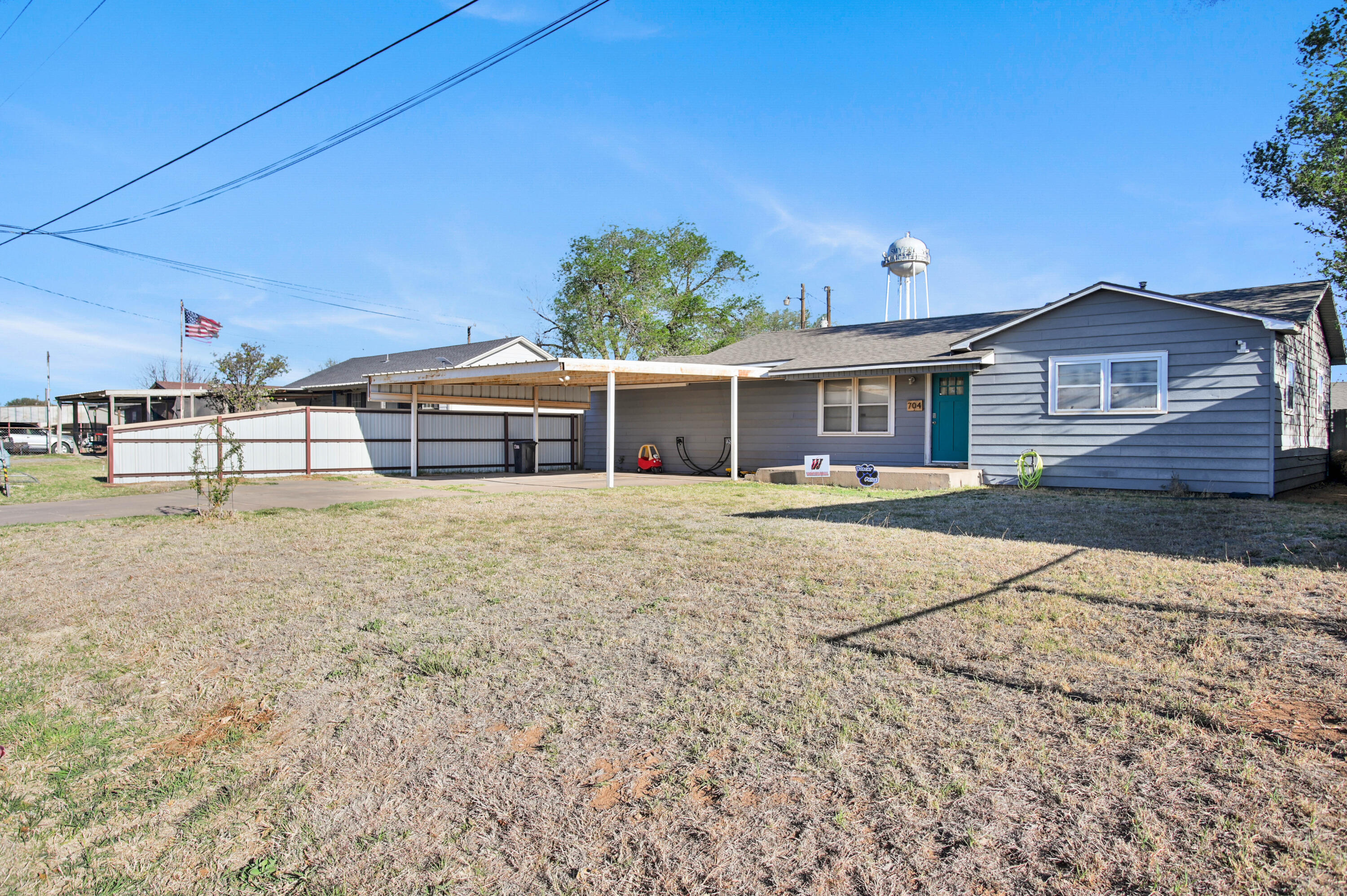 704 4th Street Smyer, TX 79367 - Photo 3 of 38 a house view with a outdoor space