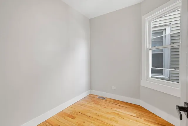 $1,099,000 | 6129 North Ravenswood Avenue, Chicago, IL 60660