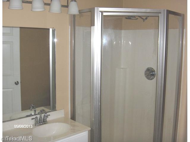 5931 Robinhood Road Pfafftown, NC 27040 - Photo 7 of 13 Master Bath/Spa.