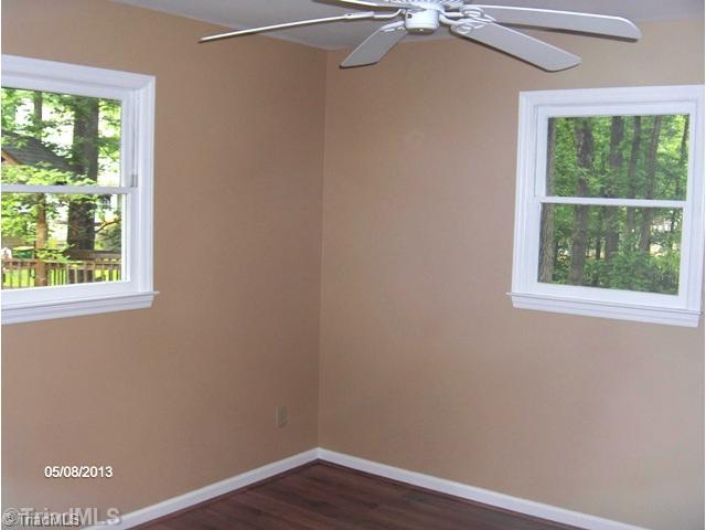 5931 Robinhood Road Pfafftown, NC 27040 - Photo 8 of 13 2nd Bedroom.
