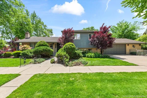 $399,000 | 9600 Mayfield Avenue, Oak Lawn, IL 60453