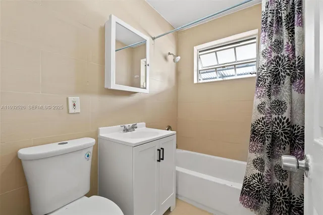 $2,400 | 11441 Southwest 2nd Street, Unit 11443, Sweetwater, FL 33174