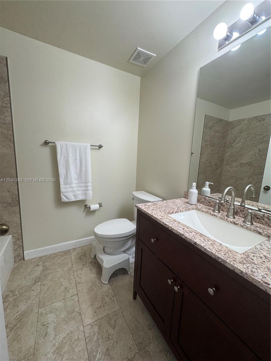 4152 Pine Ridge Lane Weston, FL 33331 - Photo 17 of 42