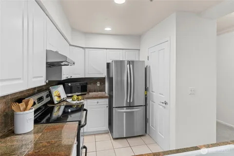 $780,000 | 2220 132nd Avenue Southeast, Unit A214, Bellevue, WA 98005