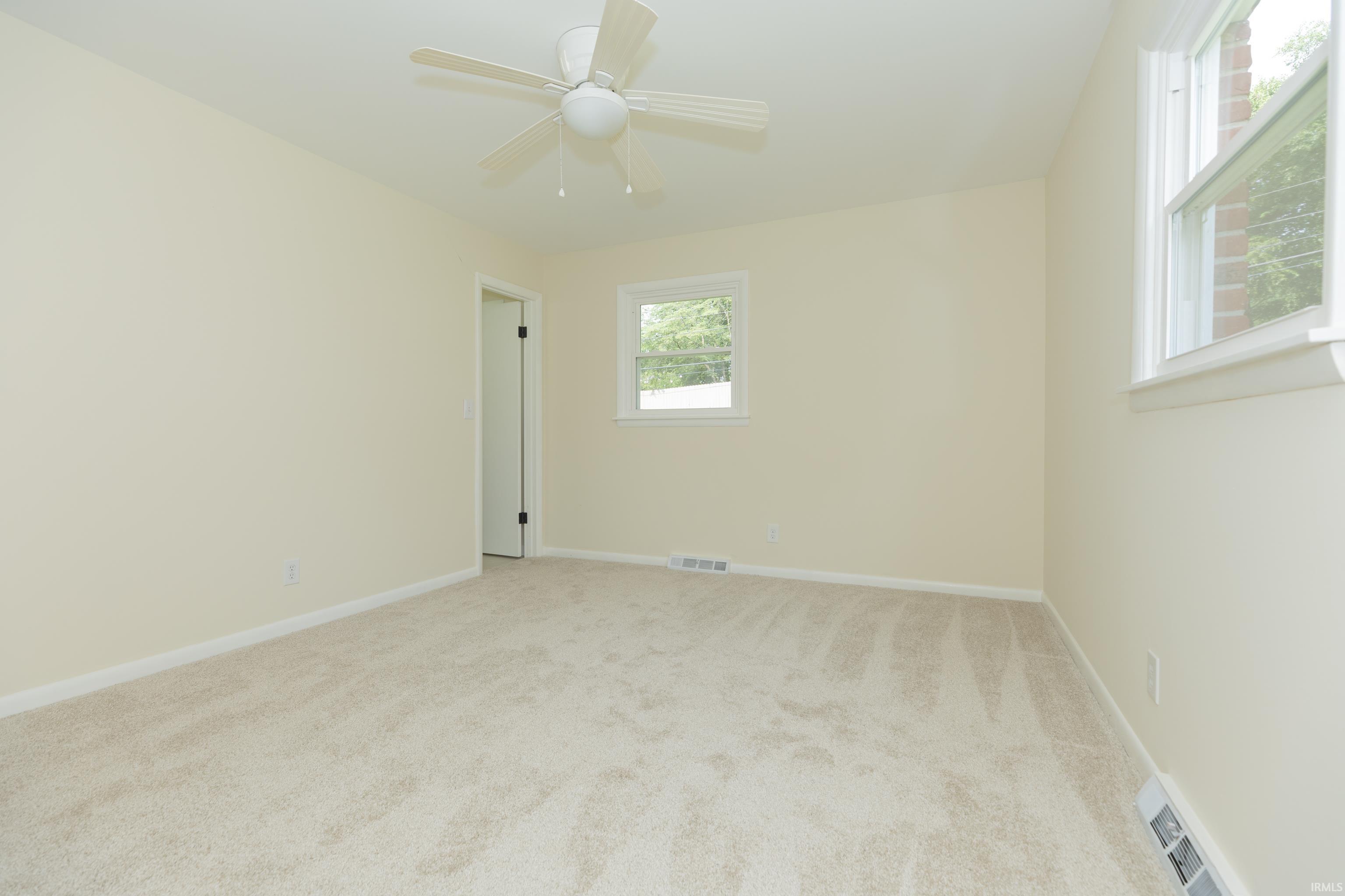 5608 Winston Road Evansville, IN 47710 - Photo 16 of 27