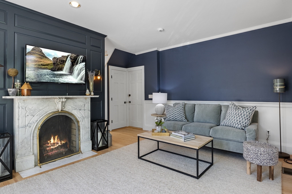 21 Union Street Manchester, MA 01944 - Photo 7 of 29