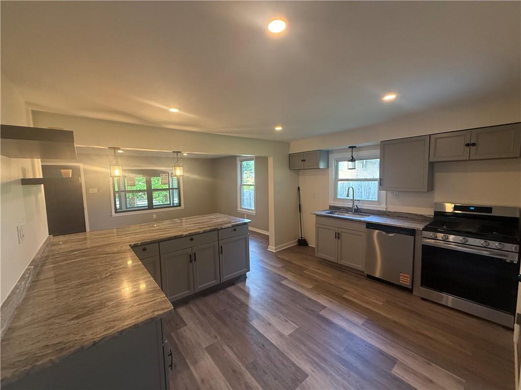 739 Highway 130 Trafford, PA 15085 - Photo 10 of 28