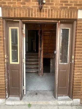 $549,000 | 1005 North Springfield Avenue, Chicago, IL 60651
