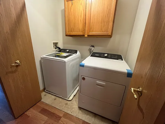 $2,500 | 2936 Deerpath Lane, Carpentersville, IL 60110