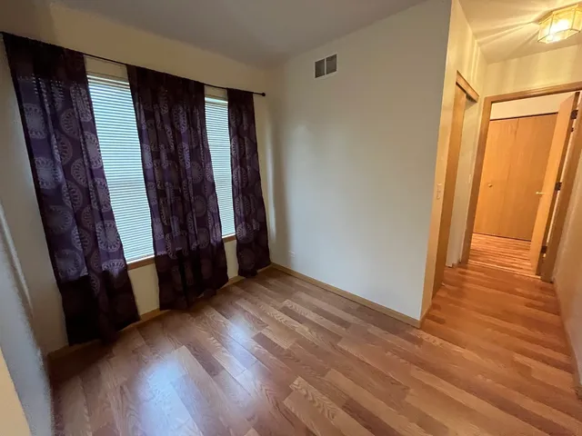 $2,500 | 2936 Deerpath Lane, Carpentersville, IL 60110