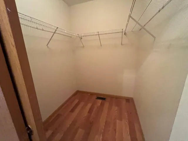 $2,500 | 2936 Deerpath Lane, Carpentersville, IL 60110