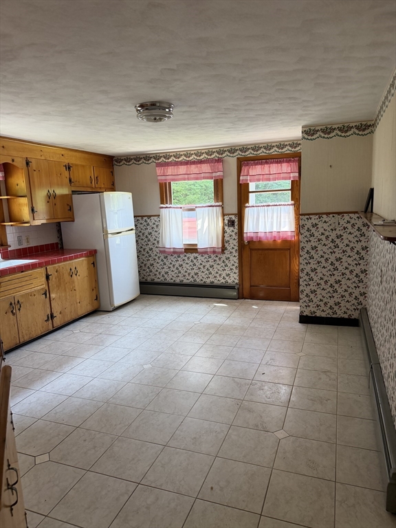 412 Wilbraham Road Hampden, MA 01036 - Photo 4 of 27
