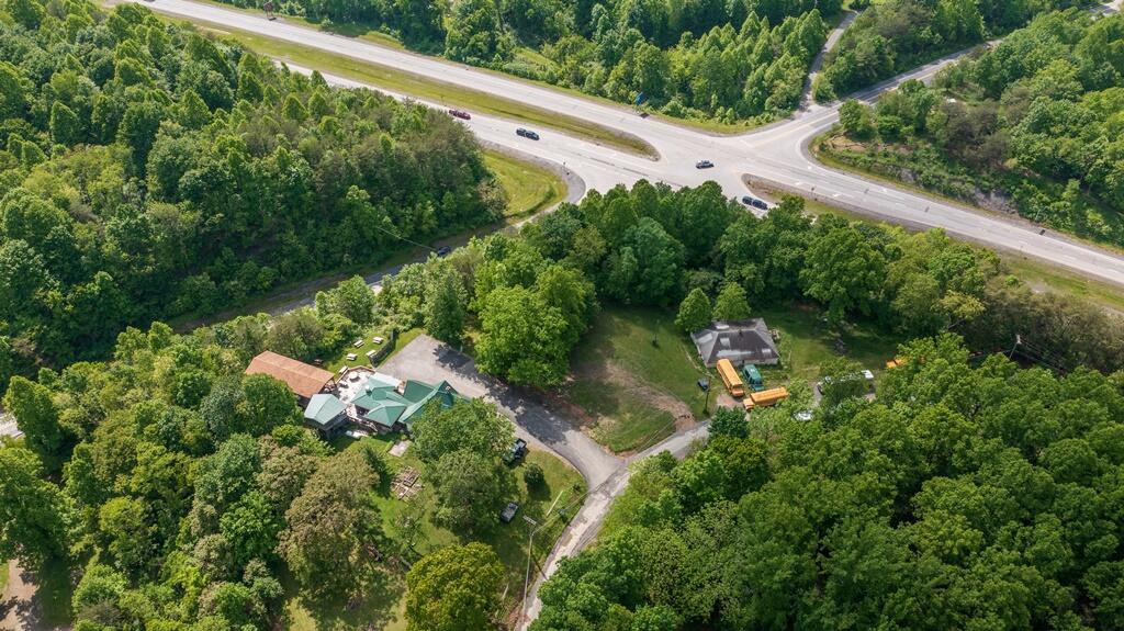 211 Oscar White Road Lansing, WV 25862 - Photo 1 of 101 Gallery Image 1