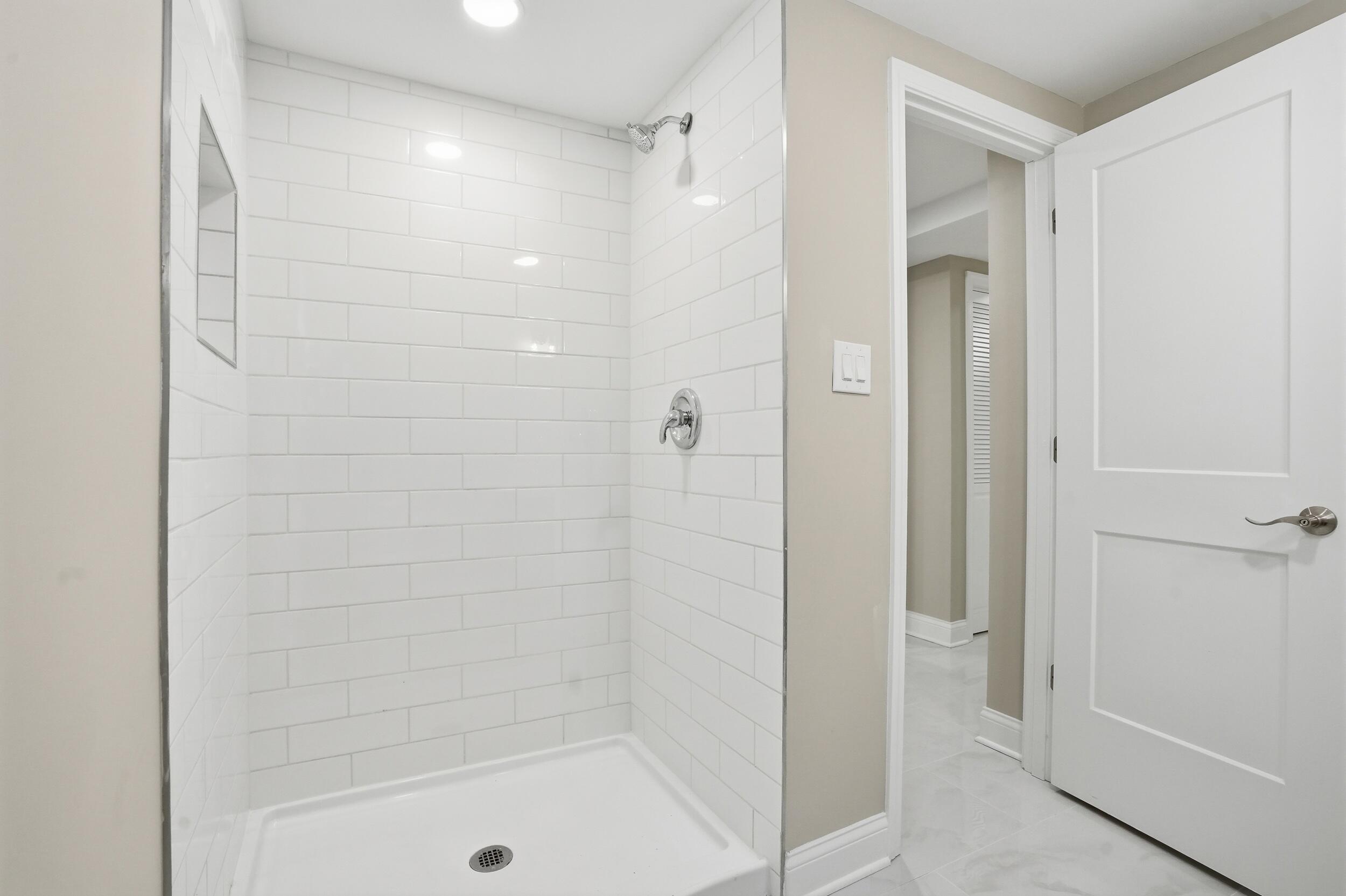 2008 Sir Richard Road Schererville, IN 46375 - Photo 17 of 27 2500x1665