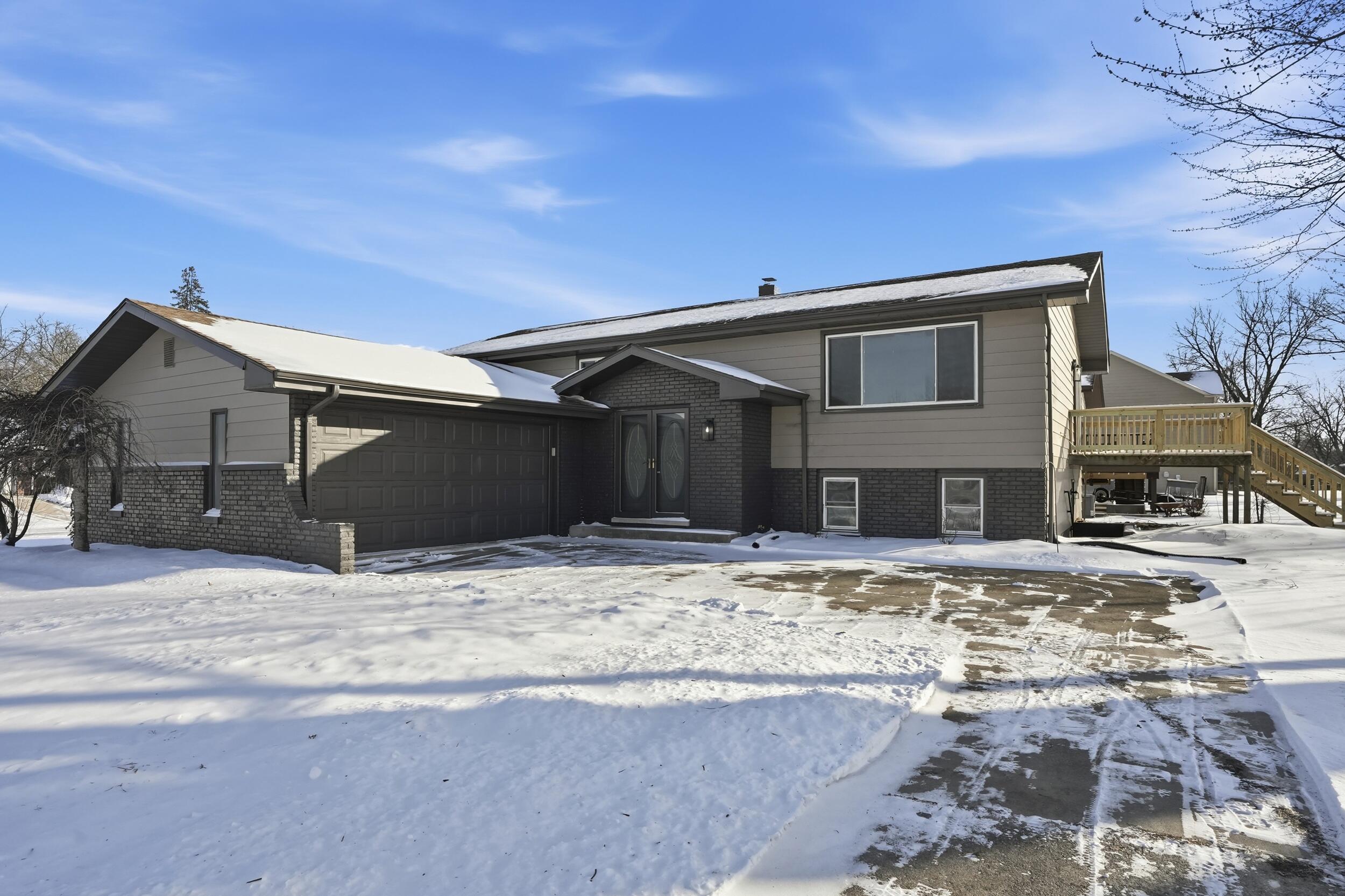 2008 Sir Richard Road Schererville, IN 46375 - Photo 2 of 27 2500x1666