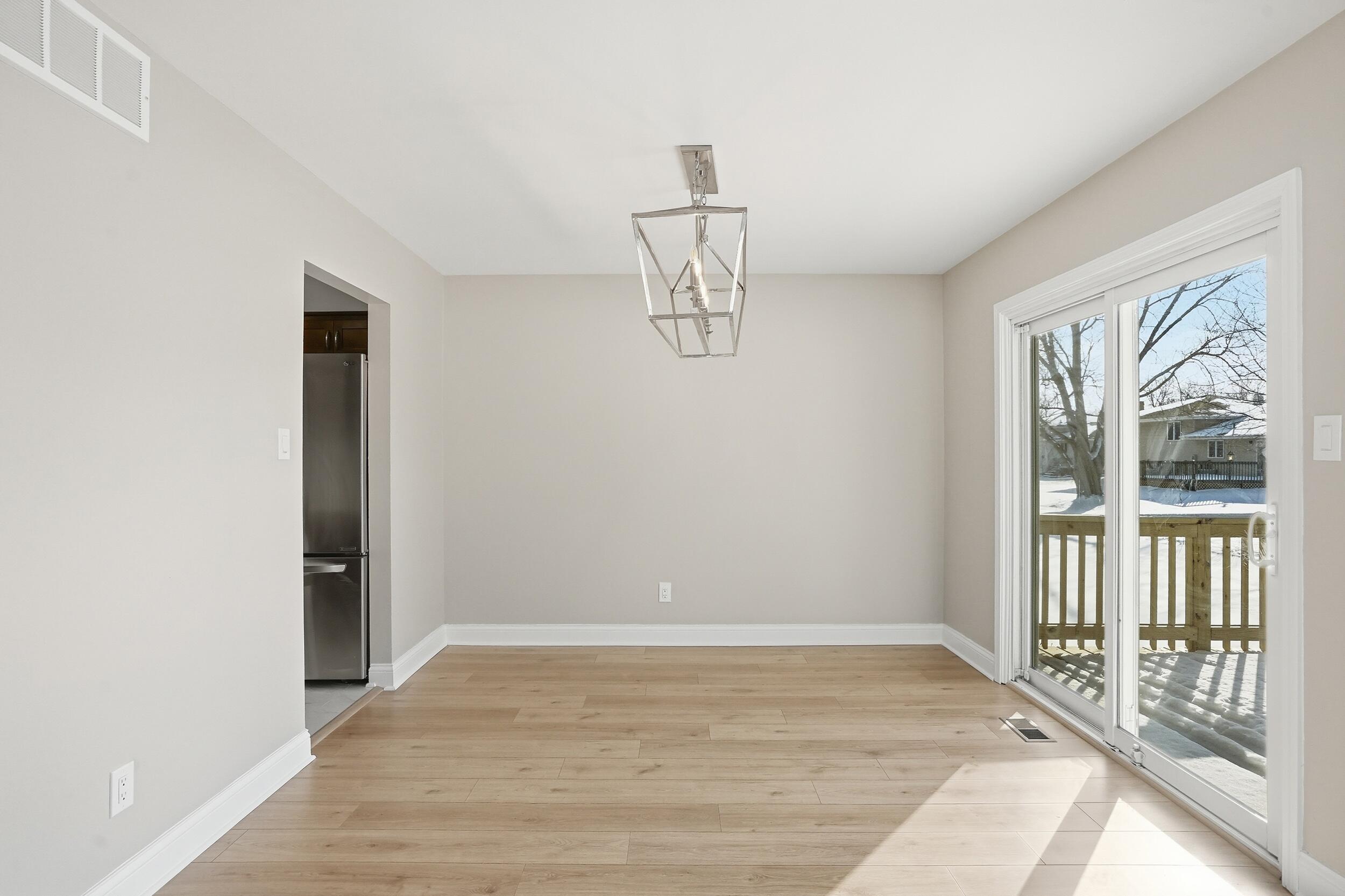 2008 Sir Richard Road Schererville, IN 46375 - Photo 8 of 27 2500x1666