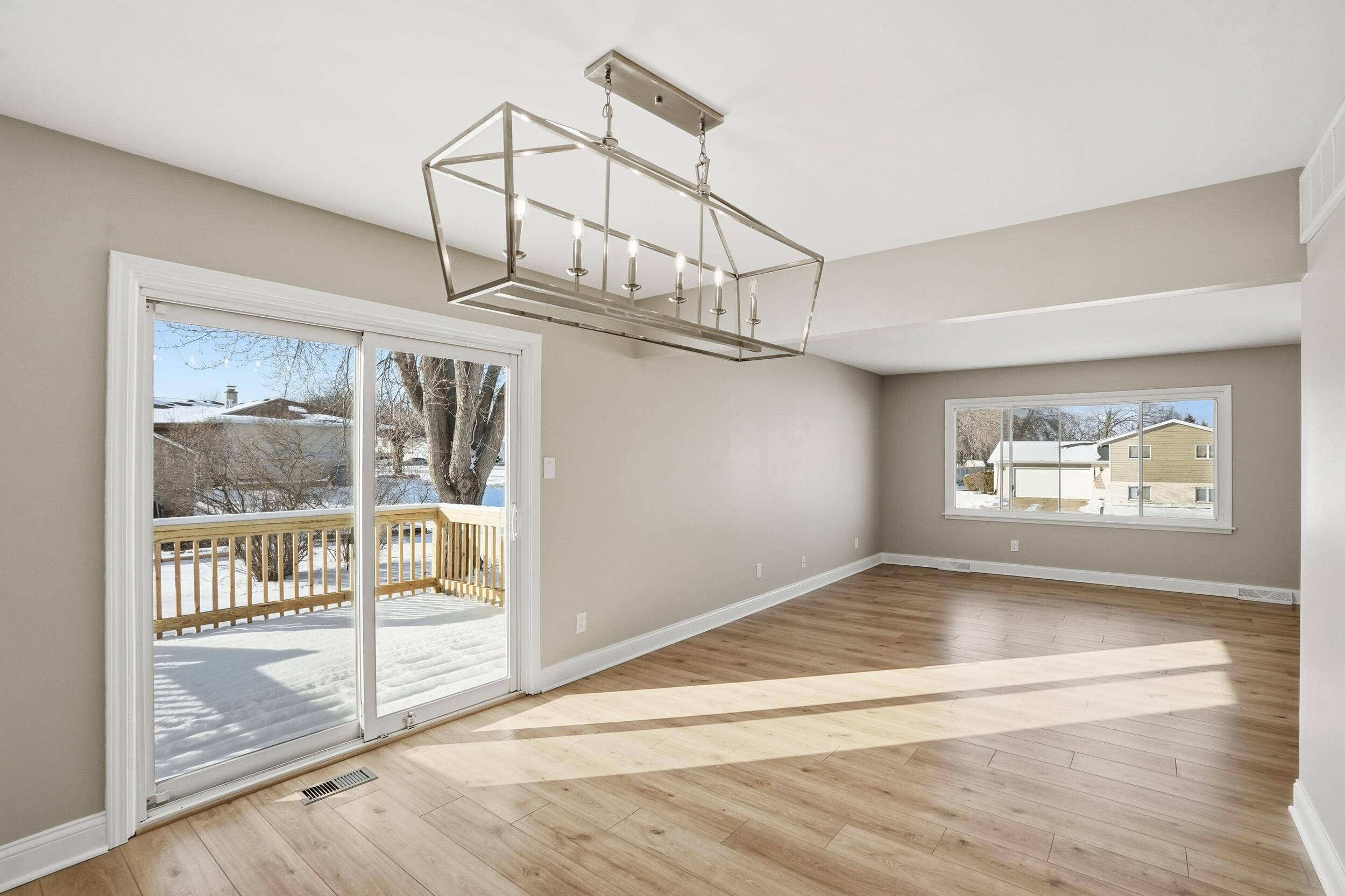 2008 Sir Richard Road Schererville, IN 46375 - Photo 9 of 27 2500x1666