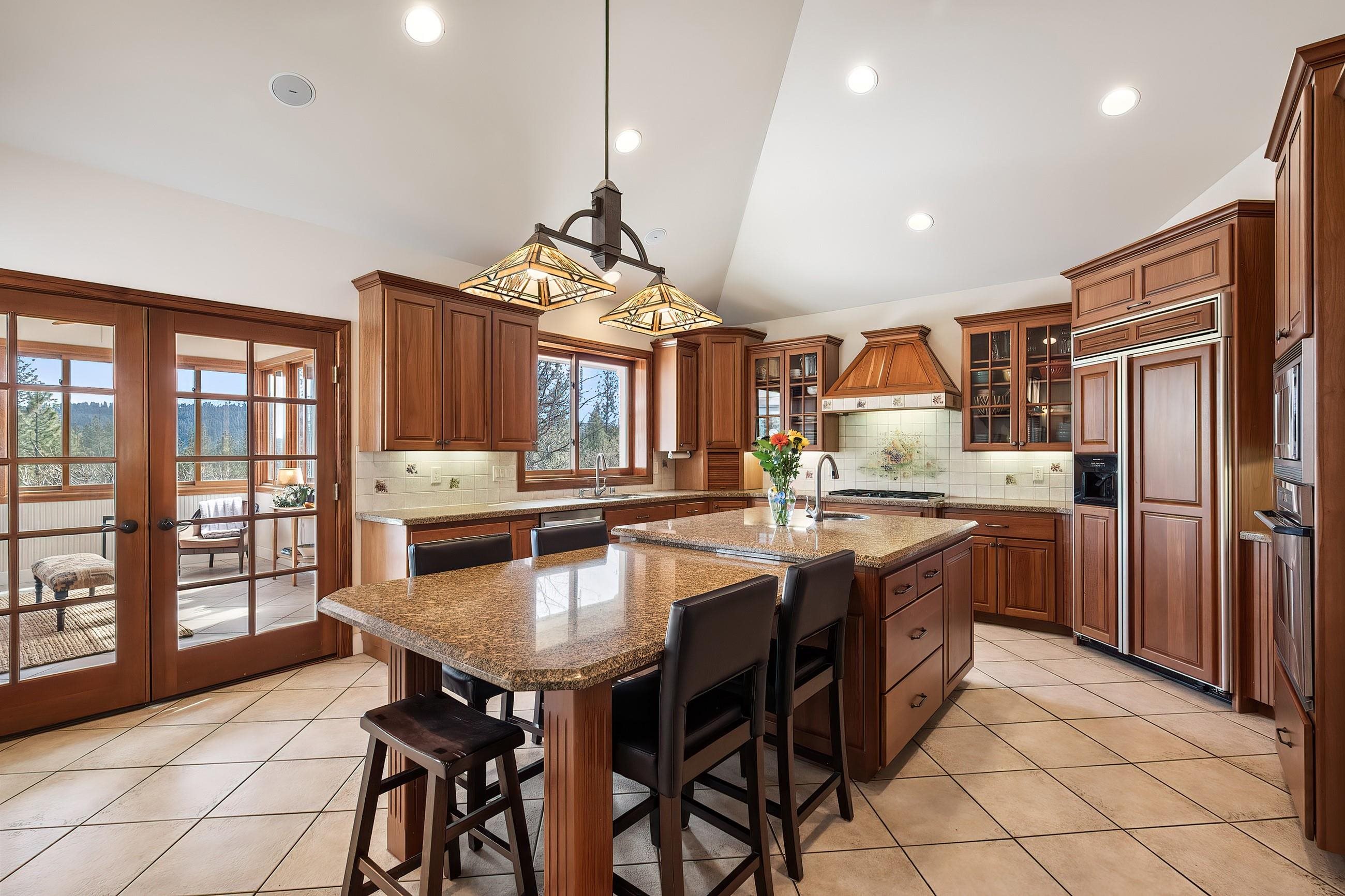 13615 North Riverbluff Lane Spokane, WA 99208 - Photo 9 of 50