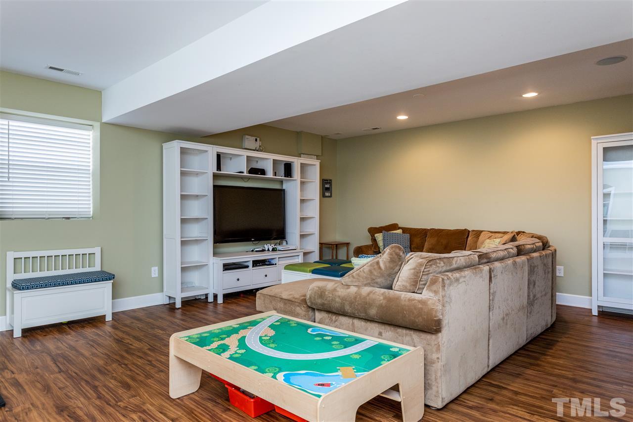 2109 Kipawa Street Raleigh, NC 27607 - Photo 22 of 28
