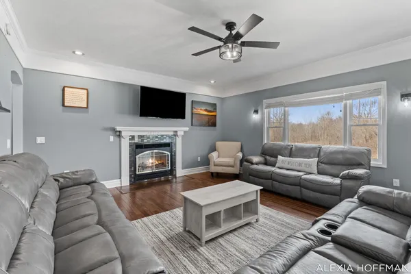 $675,000 | 7266 Peddler Lake, Clarksville, MI 48815