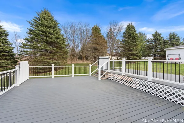 $675,000 | 7266 Peddler Lake, Clarksville, MI 48815