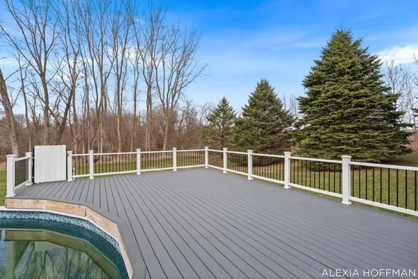 $675,000 | 7266 Peddler Lake, Clarksville, MI 48815