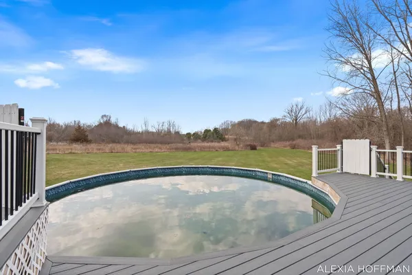 $675,000 | 7266 Peddler Lake, Clarksville, MI 48815