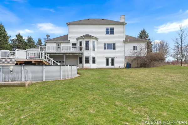 $675,000 | 7266 Peddler Lake, Clarksville, MI 48815