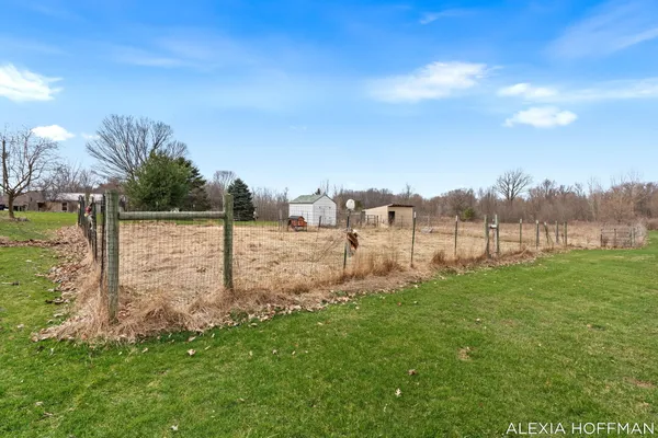 $675,000 | 7266 Peddler Lake, Clarksville, MI 48815