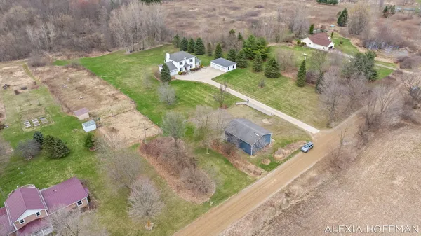 $675,000 | 7266 Peddler Lake, Clarksville, MI 48815