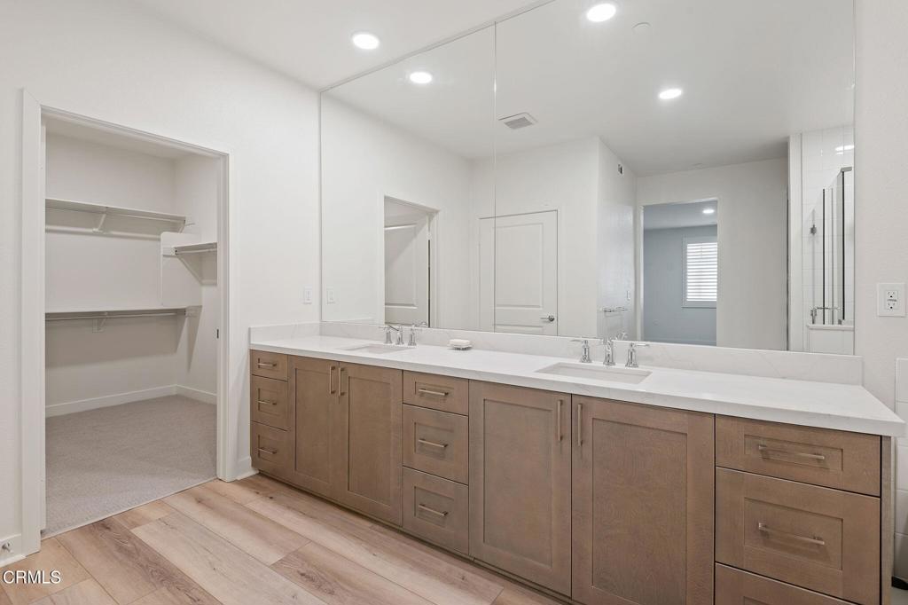 2860 Wagon Wheel Road, Unit 203 Oxnard, CA 93036 - Photo 19 of 38