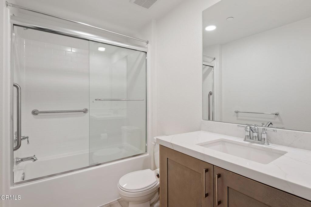 2860 Wagon Wheel Road, Unit 203 Oxnard, CA 93036 - Photo 21 of 38
