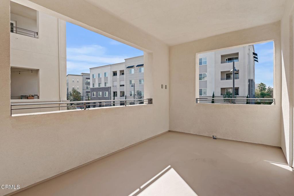 2860 Wagon Wheel Road, Unit 203 Oxnard, CA 93036 - Photo 26 of 38