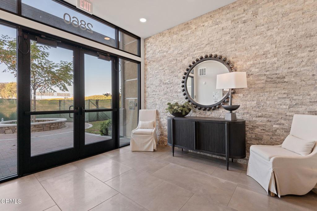 2860 Wagon Wheel Road, Unit 203 Oxnard, CA 93036 - Photo 4 of 38