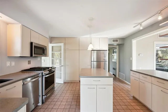 $499,000 | 349 Scott Avenue, Sarasota, FL 34243