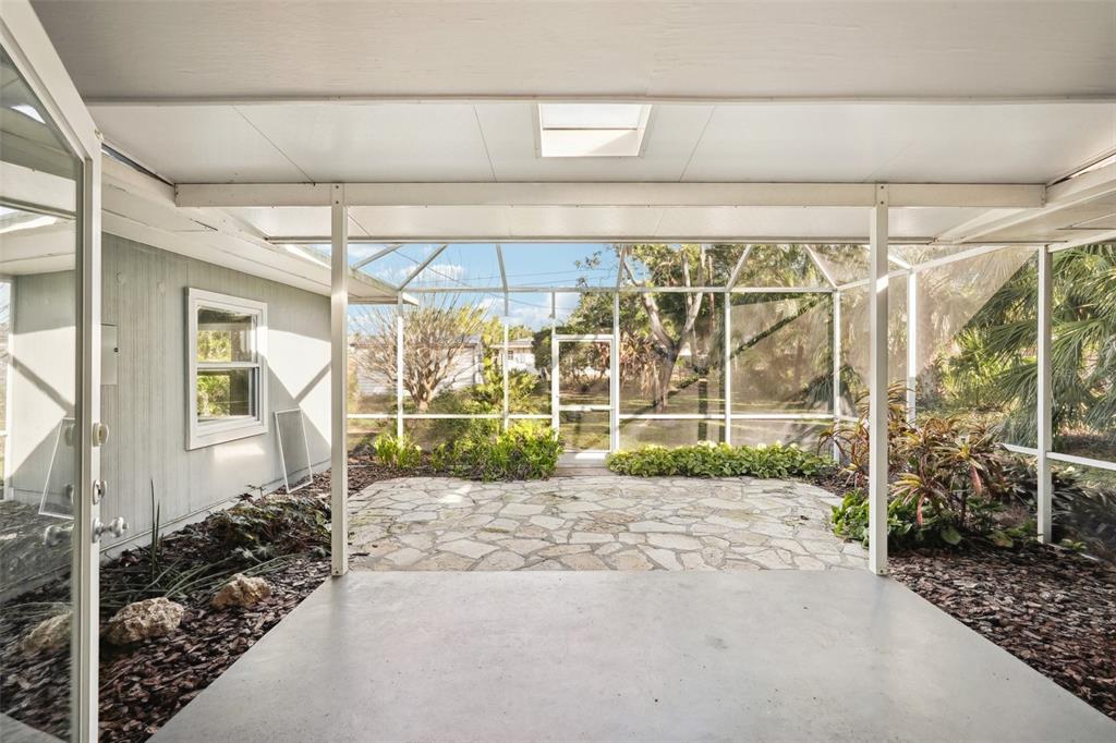 349 Scott Avenue Sarasota, FL 34243 - Photo 36 of 47