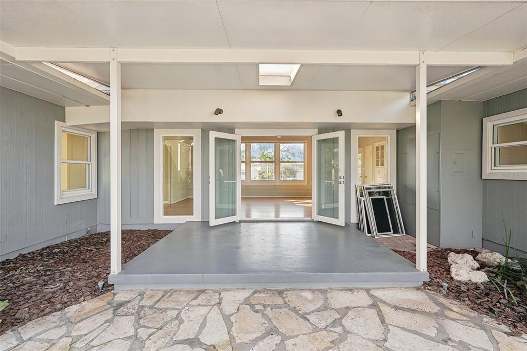 349 Scott Avenue Sarasota, FL 34243 - Photo 38 of 47